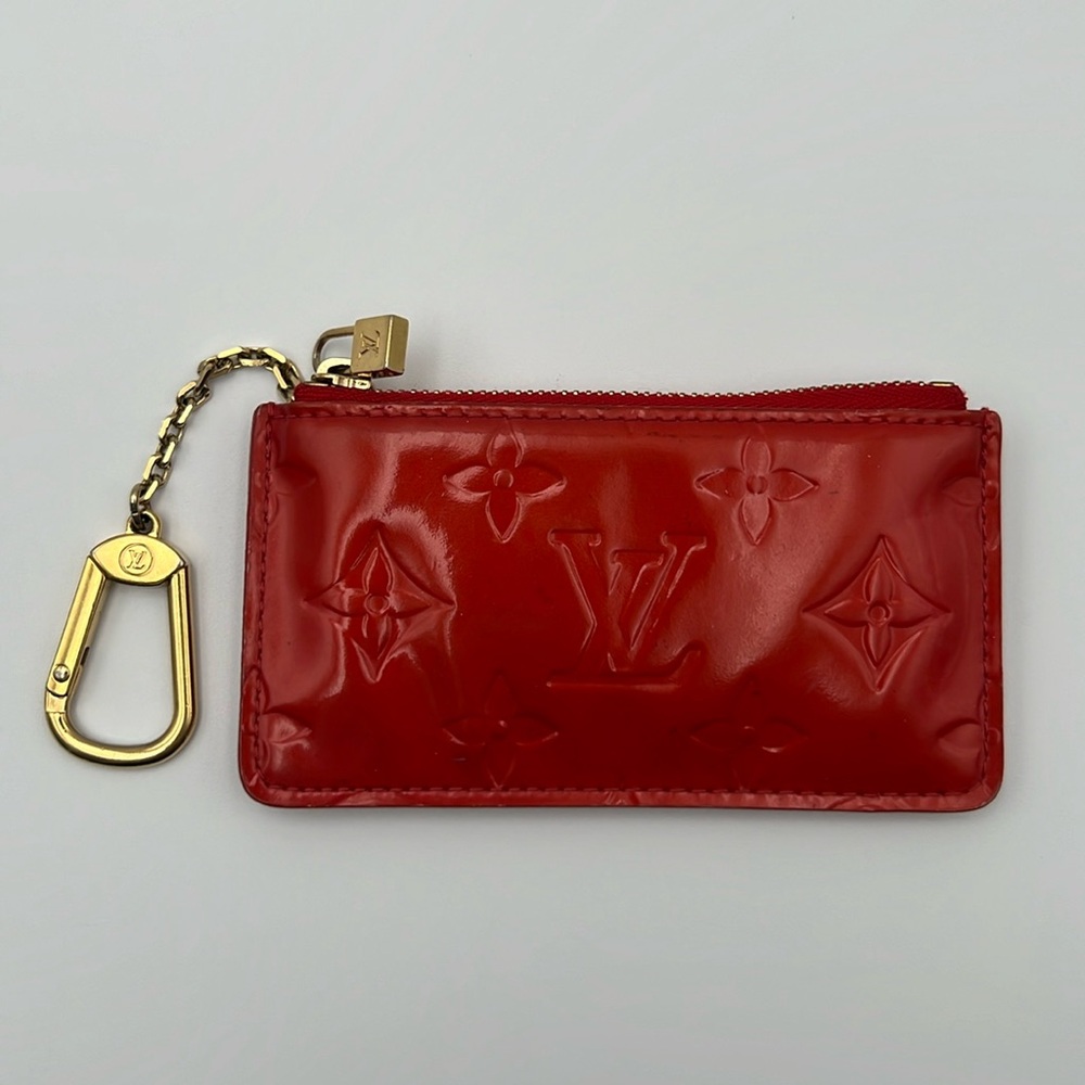 ❌SOLD❌Louis Vuitton Vernis Red Monogram Cles Coin Purse